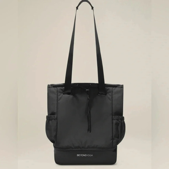 Beyond yoga black convertible gym bag NWT NIB - Picture 6 of 9